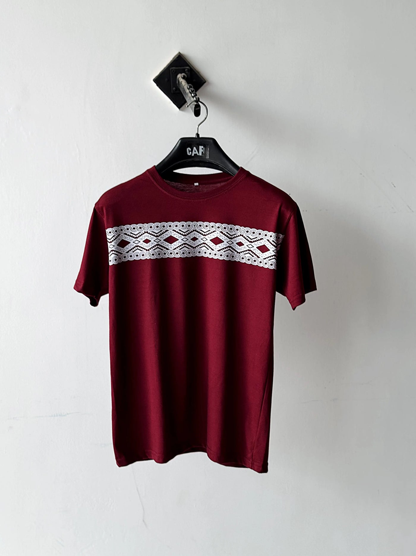 Curve Pattern Tee