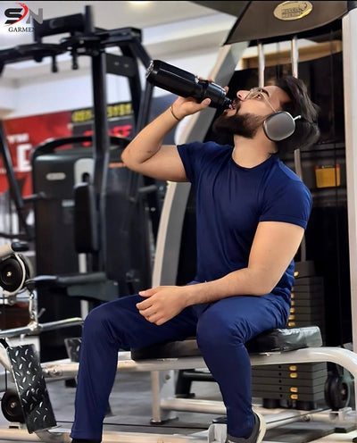 SIMPLE GYM TRACKSUIT