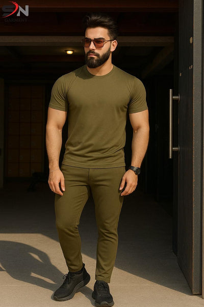SIMPLE GYM TRACKSUIT